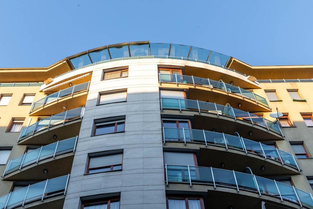 Apartment Cleopatra *
